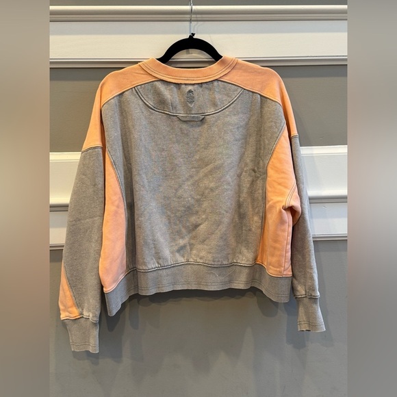 NWT FP Movement Intercept Pullover - Picture 5 of 6